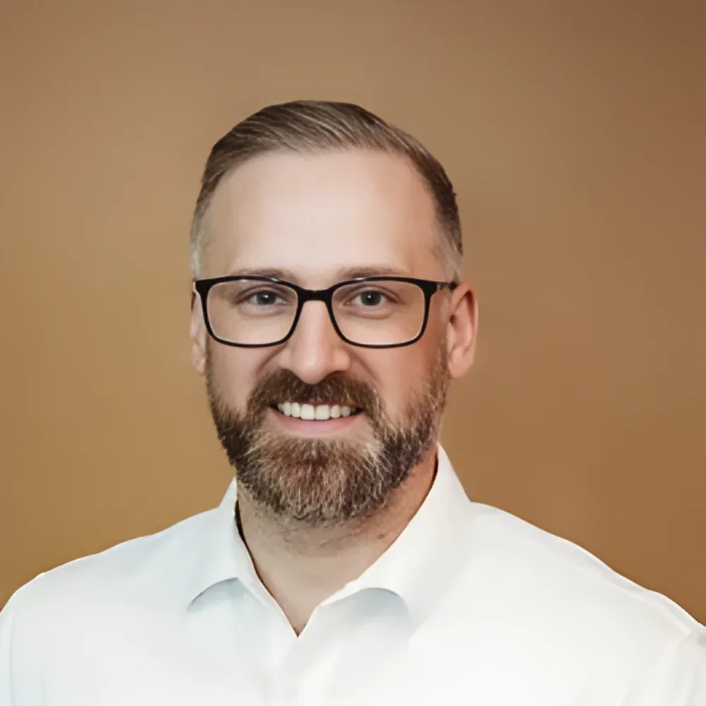 Portrait of Dr. Jonathan Saigh